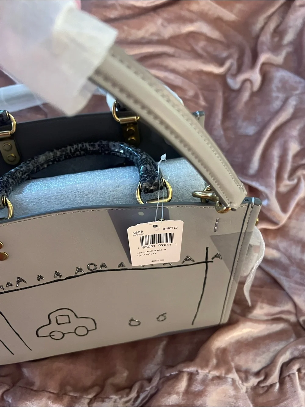 Coach X Jean Michel Basquiat Rogue 25 W/Sneakskin detail